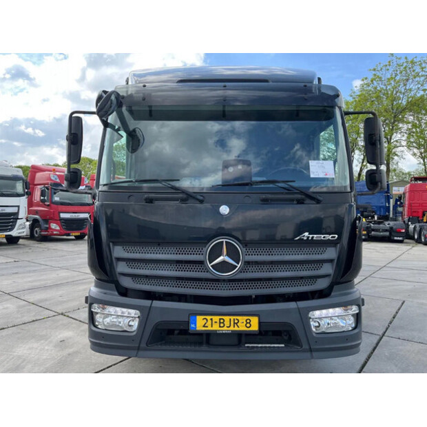 2017 مرسيدس بنز ATEGO 1218-41504490