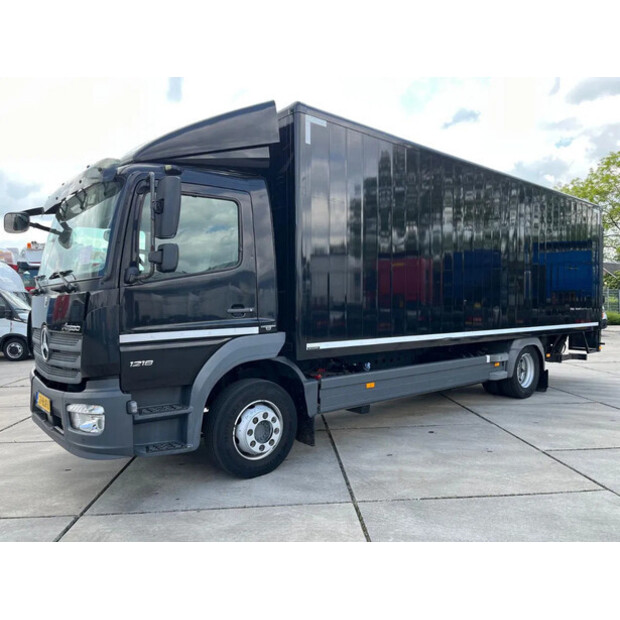 2017 مرسيدس بنز ATEGO 1218-41504492