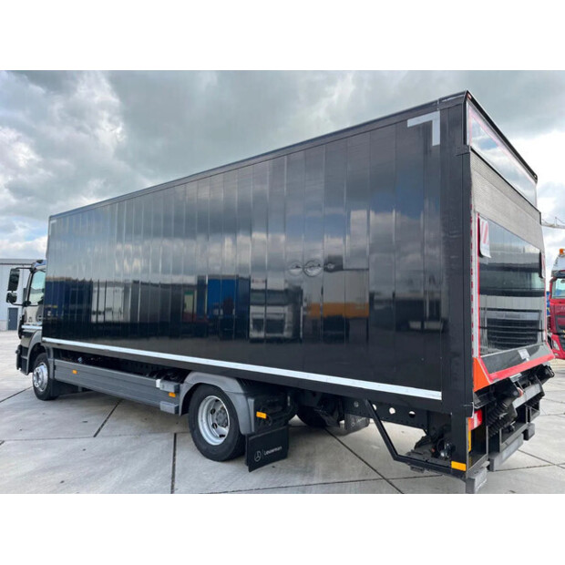 2017 مرسيدس بنز ATEGO 1218-41504494