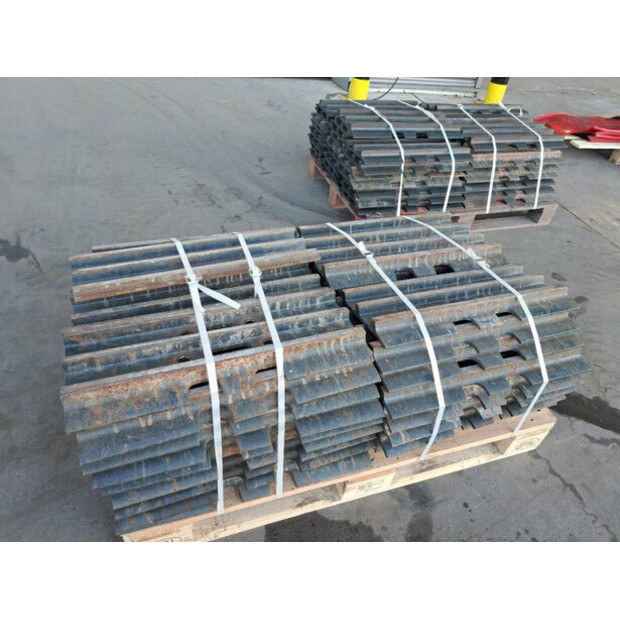 2022 Hyundai HX300AL-41505049