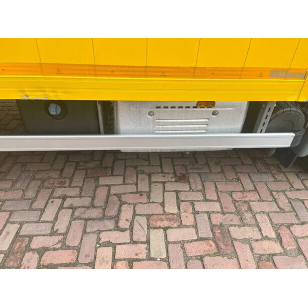 2018 DAF LF 210 FA 12 TN-41505695