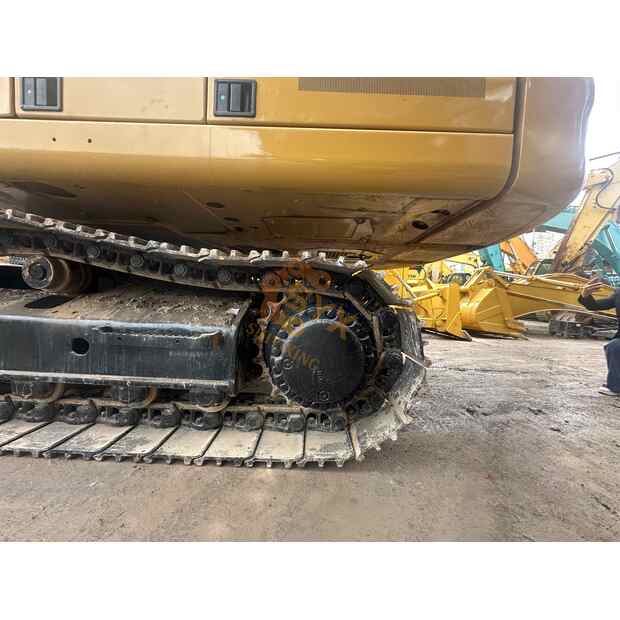 2023 Caterpillar 330-41505960