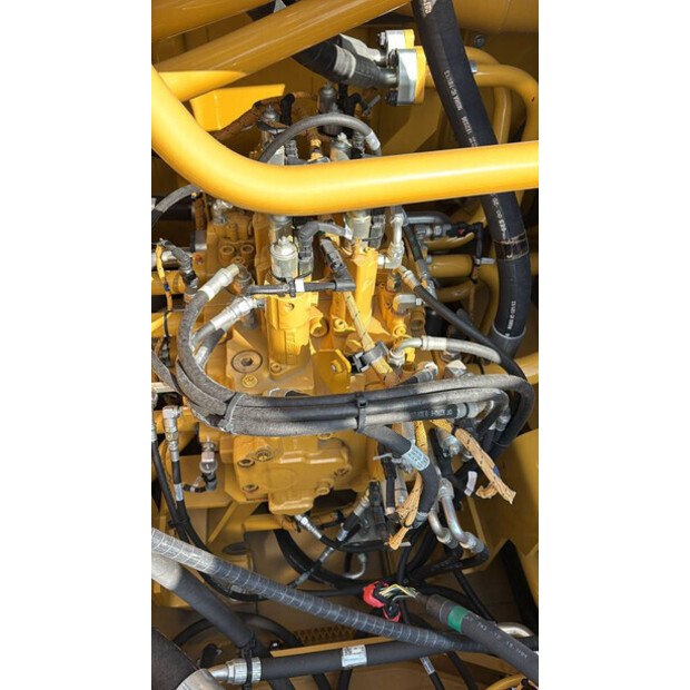 2023 Caterpillar 374-41507002