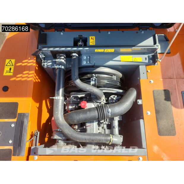 2025 Hitachi ZX220LC-5G-41508055