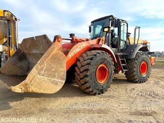 Image de CHARGEUSES SUR PNEUS 2006 Hitachi ZW310
