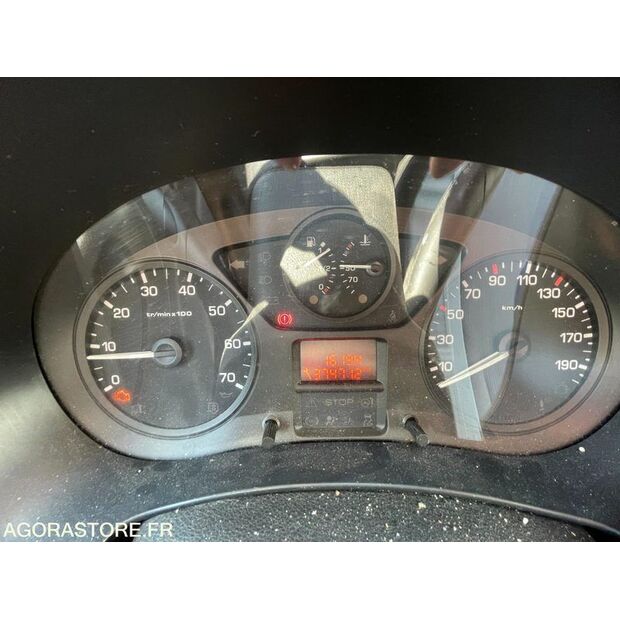 2013 Peugeot PARTNER-41521265