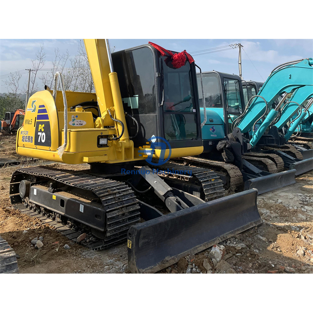 2023 كوماتسو PC70-41521419