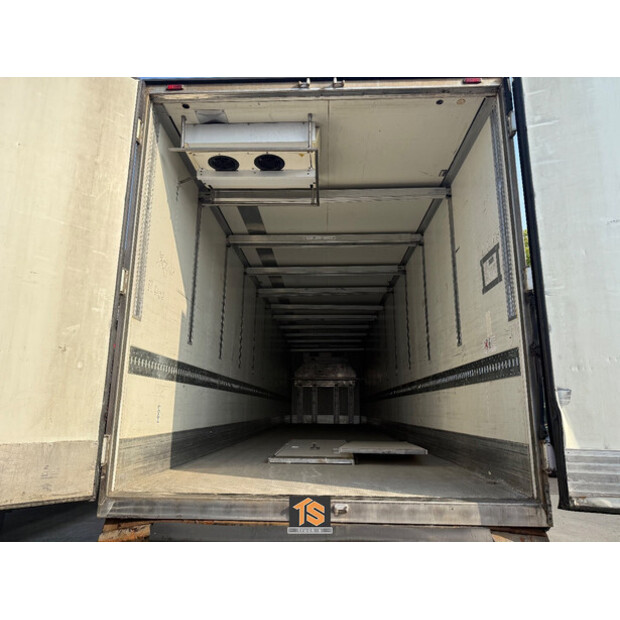 2015 Krone Cool Liner-41521518