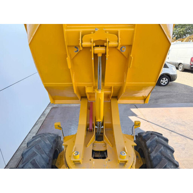 2011 Thwaites Mach666-41521799