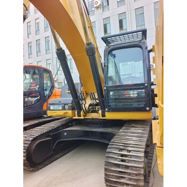 2021 Caterpillar 325D-41522853