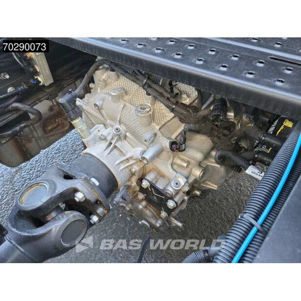 2025 Ford F-Max 500-41524192