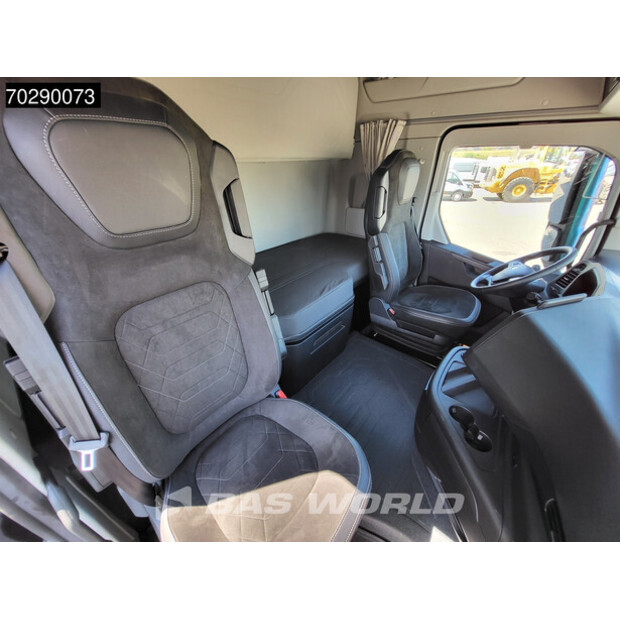 2025 Ford F-Max 500-41524203
