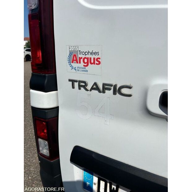 2015 رينو Trafic-41536507