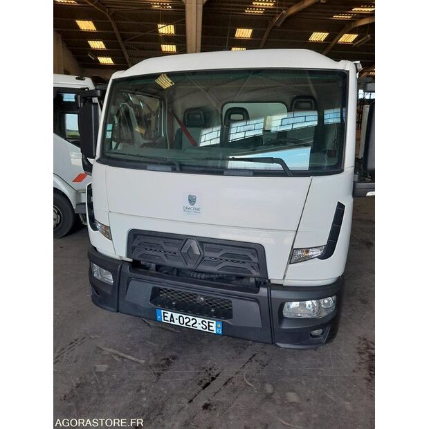 2016 Renault D-41536525