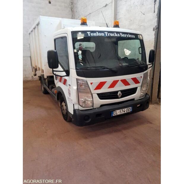 2012 Renault Maxity-41536567