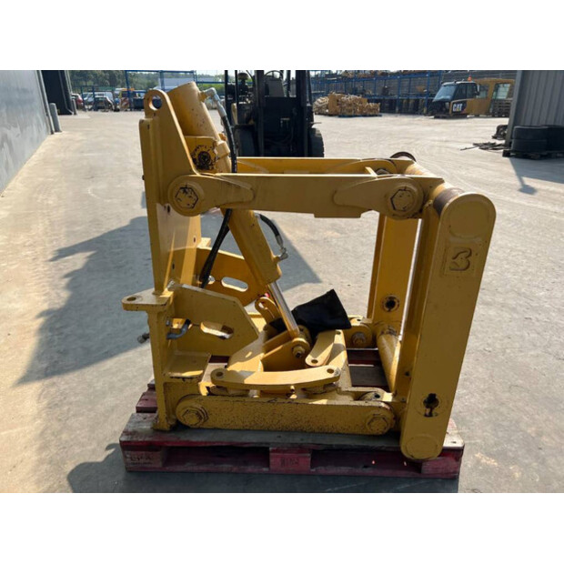 2025 Caterpillar 12H-41537480