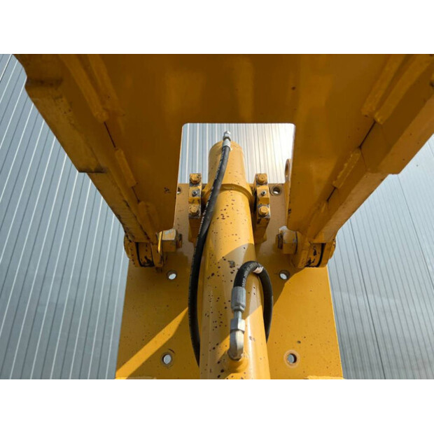 2025 Caterpillar 12H-41537486