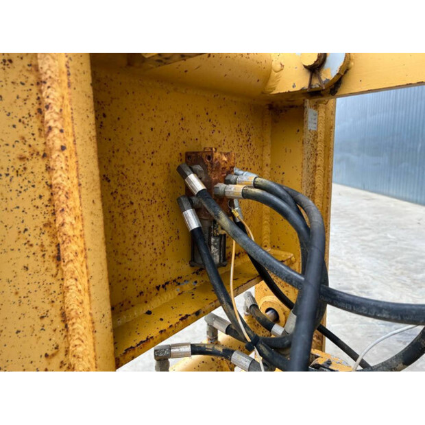 2025 Caterpillar 12H-41537495
