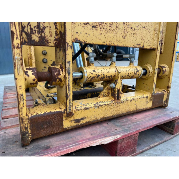 2025 Caterpillar 12H-41537501