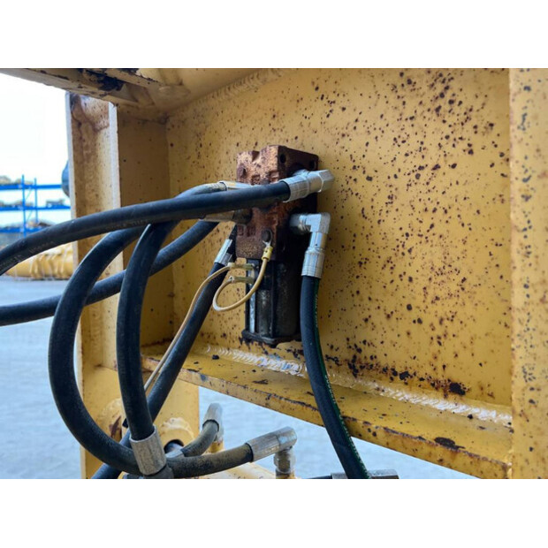 2025 Caterpillar 12H-41537504