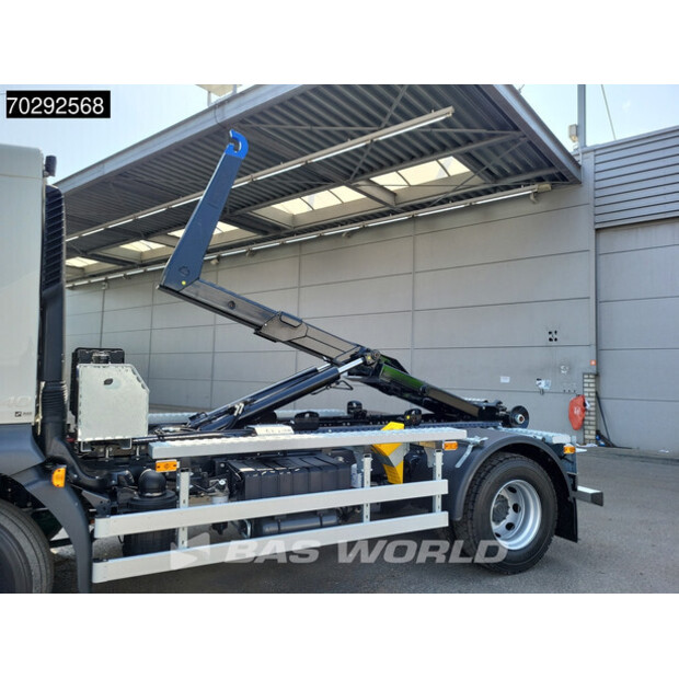 2022 Volvo FL 240-41538467