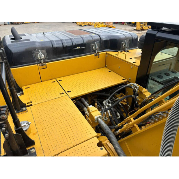 2017 Caterpillar 330FL-41538698