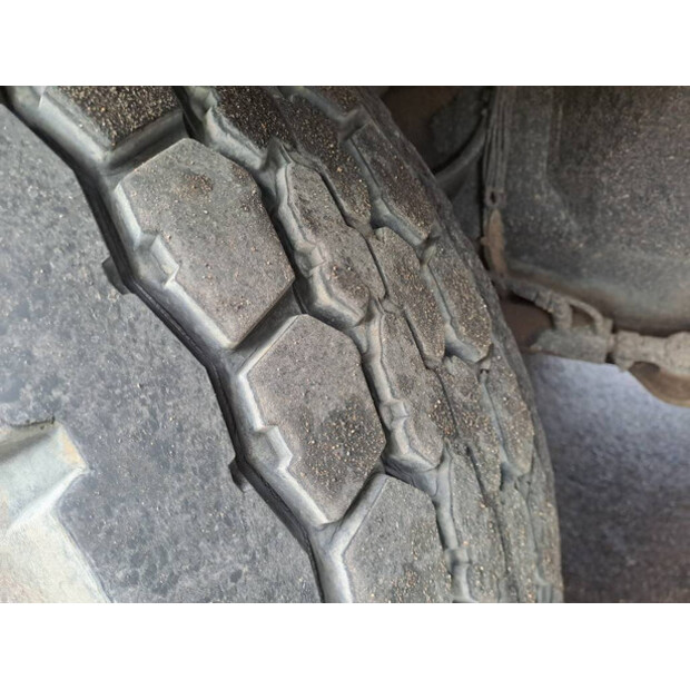 2013 جروف GMK 5220-41542108