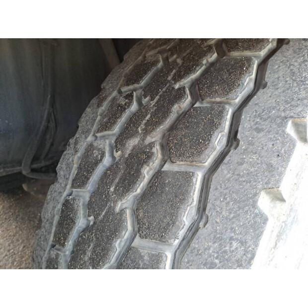2013 جروف GMK 5220-41542111