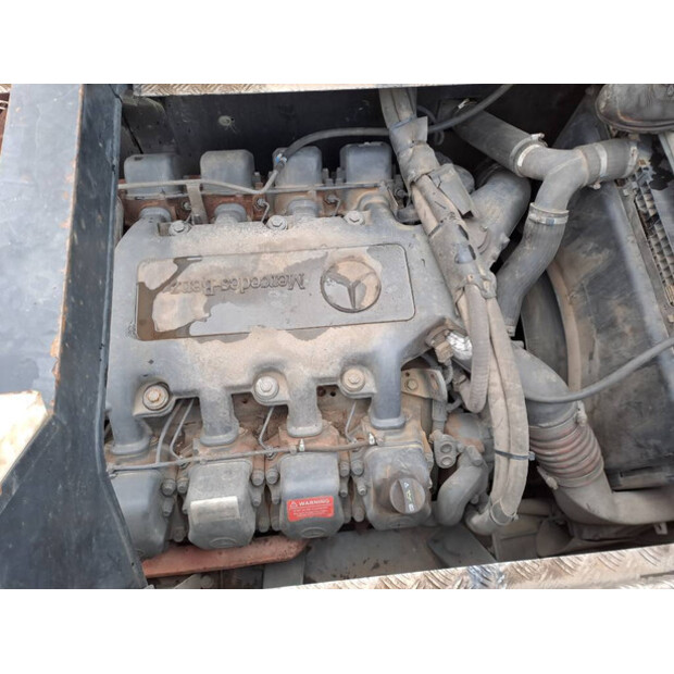 2013 جروف GMK 5220-41542147