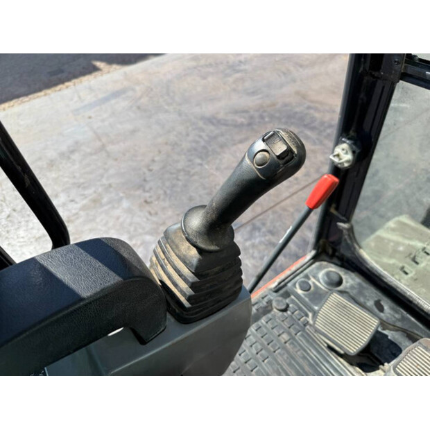 2017 KUBOTA KX 080-4-41542489