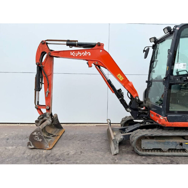 2019 KUBOTA KX027-4-41542526