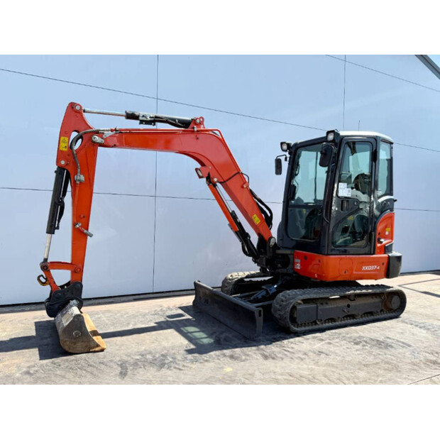 2020 KUBOTA KX037-4-41542540