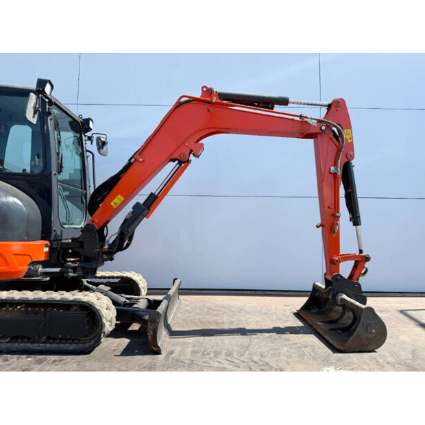 2020 KUBOTA KX037-4-41542552