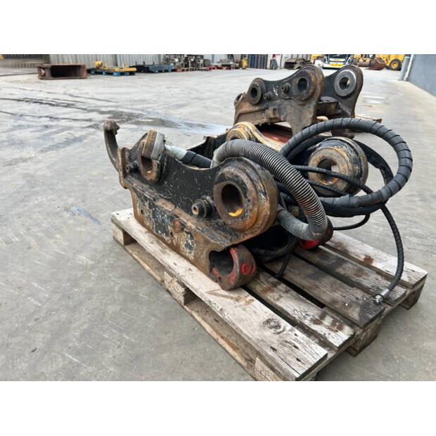 2020 OilQuick OQ80-41543720