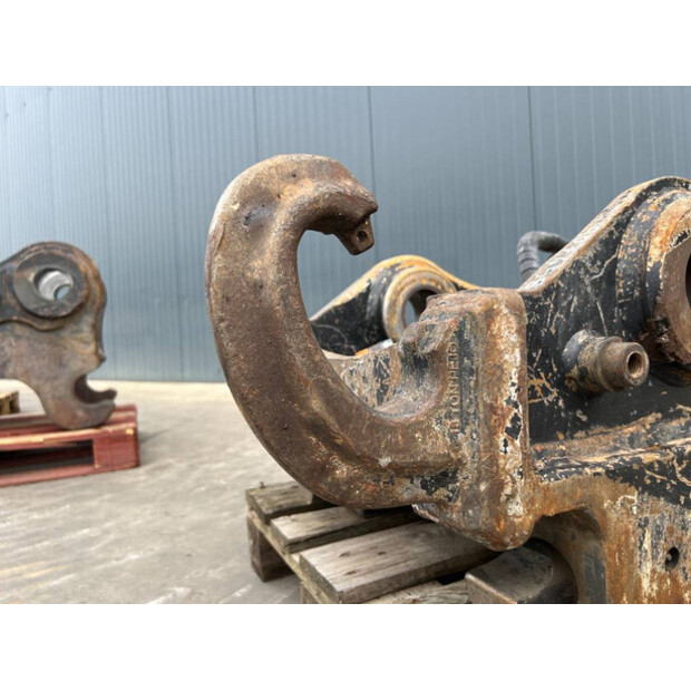 2020 OilQuick OQ80-41543726