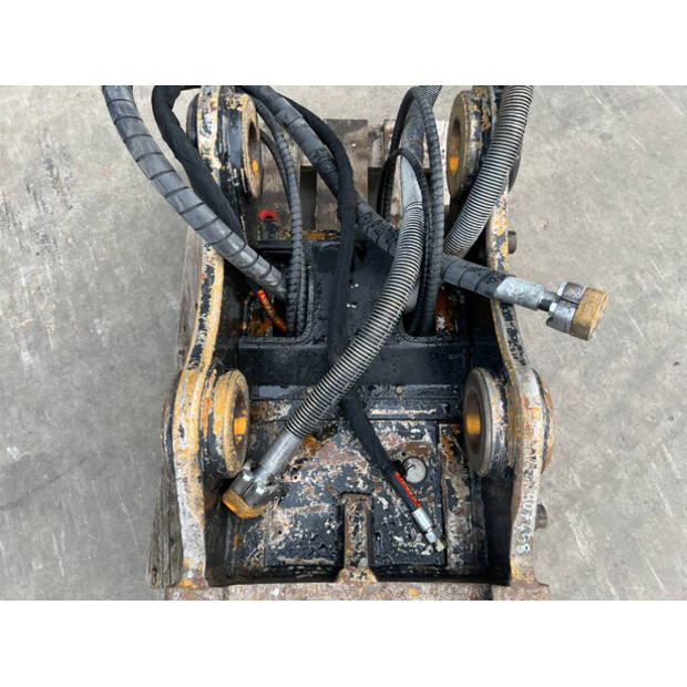 2020 OilQuick OQ80-41543727
