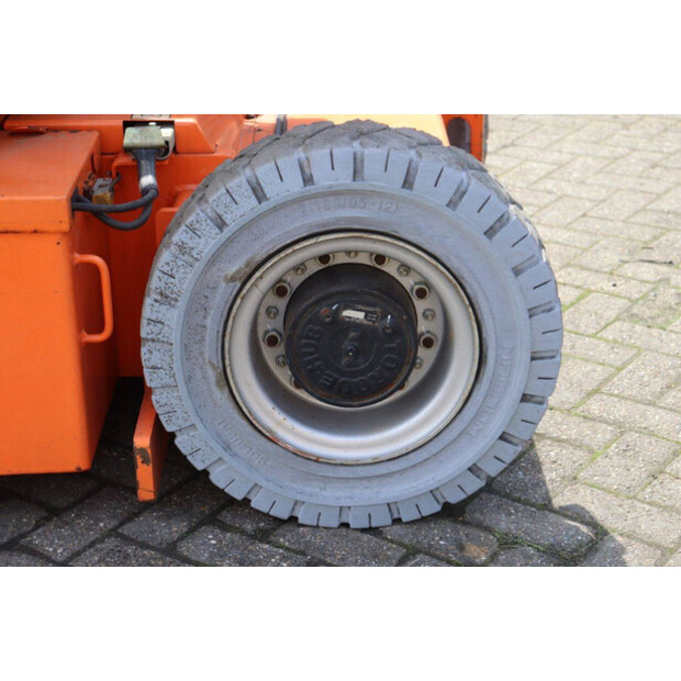 2012 JLG E300AJP-41545091