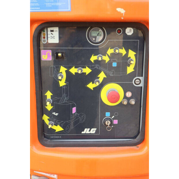 2012 JLG E300AJP-41545095