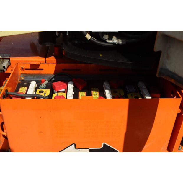 2012 JLG E300AJP-41545108