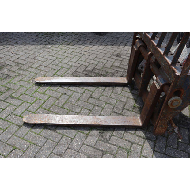 2000 Manitou MT932-25-41545190