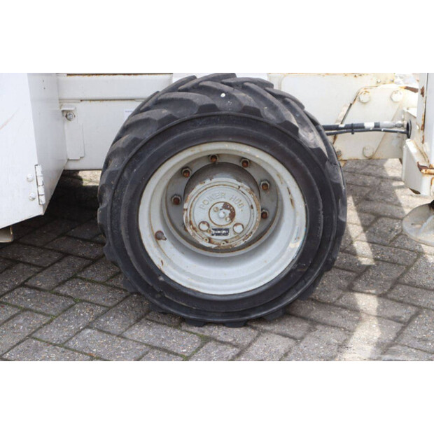 2012 Genie GS-3369-41545415