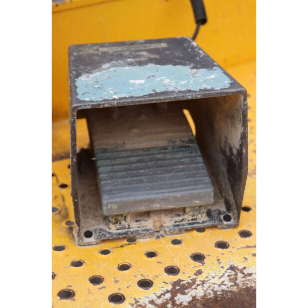 2006 هولوت HA20PX-41546053