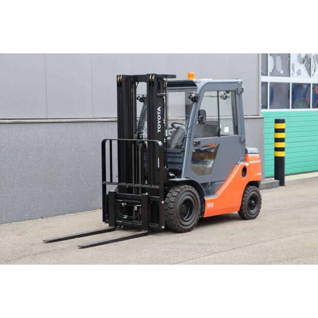 2023 Toyota 52-8FDF25-41546345