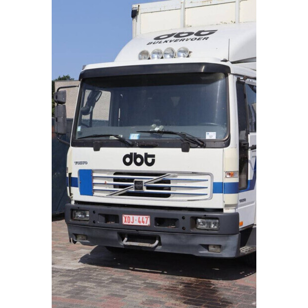 2001 Volvo FL6-41546644