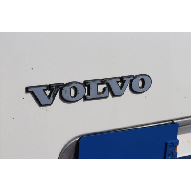 2001 Volvo FL6-41546645