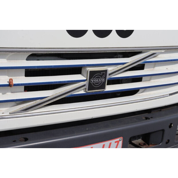 2001 Volvo FL6-41546646