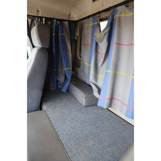 2001 Volvo FL6-41546683