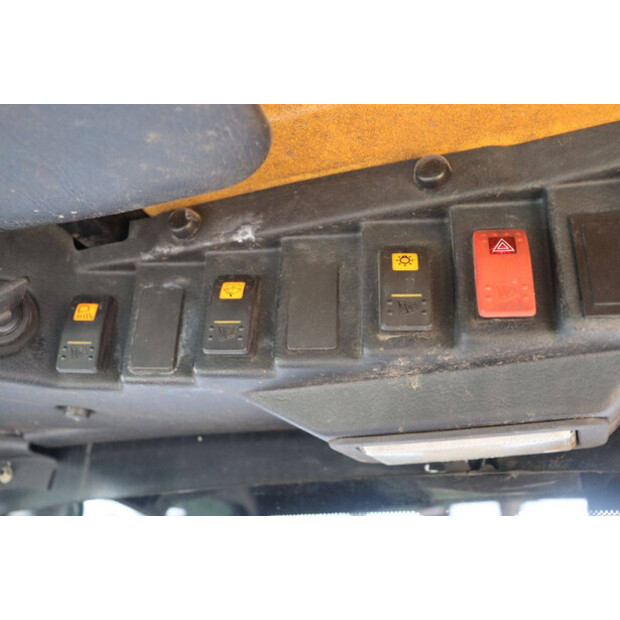 2004 JCB ROBOT 160-41547303