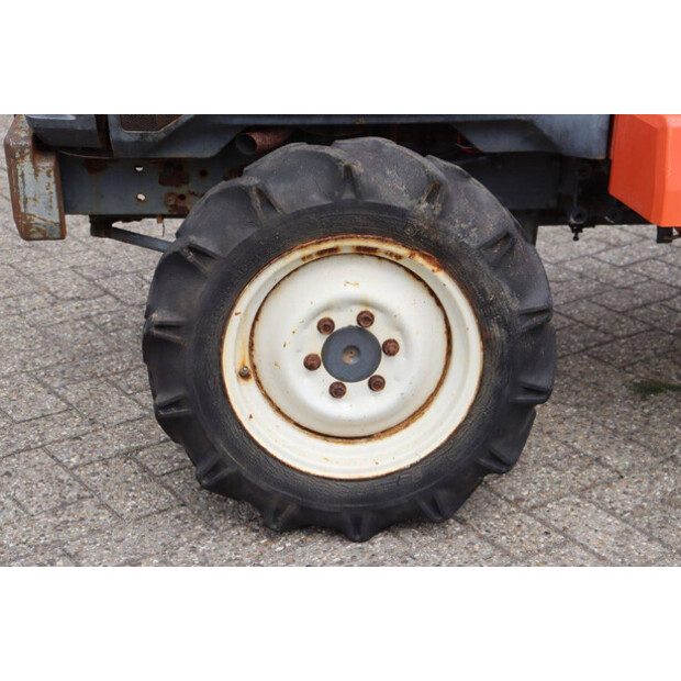 كوبوتا GT19-41547519