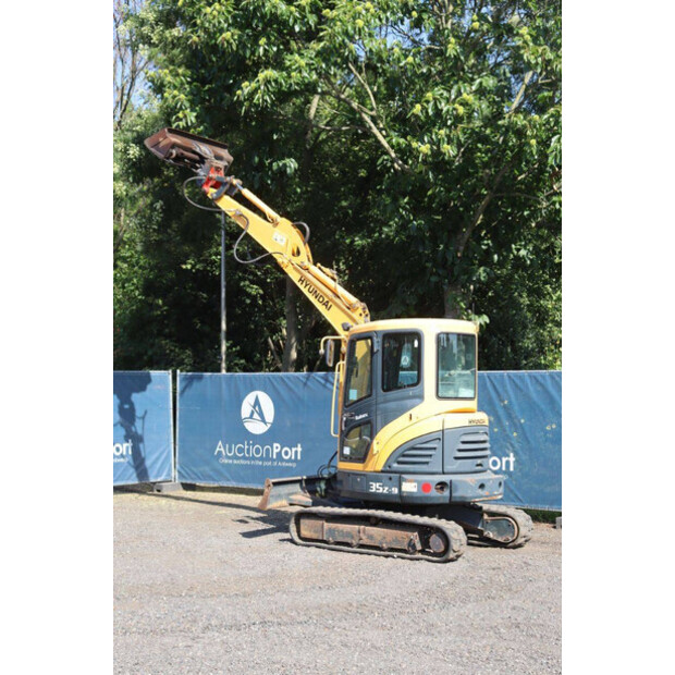 2015 Hyundai ROBEX 35Z-9-41547606